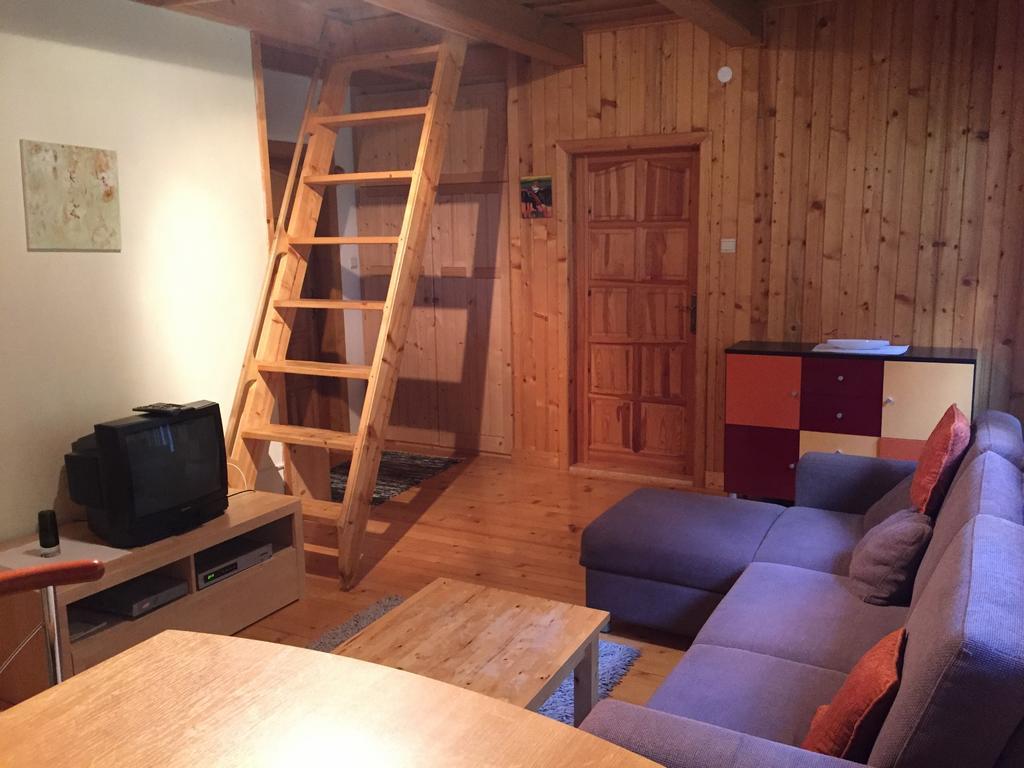 Apartments Huty Extérieur photo